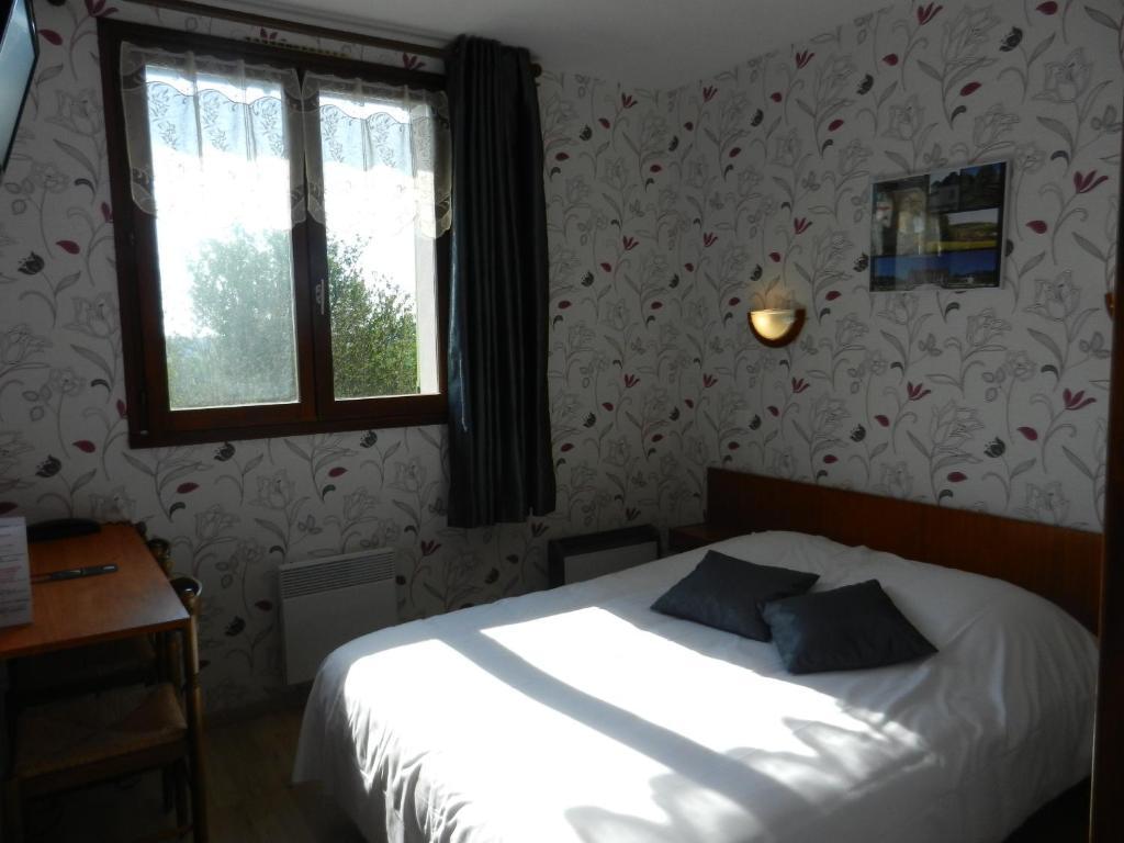 Logis Auberge De La Plaine Ла-Ротьер Номер фото